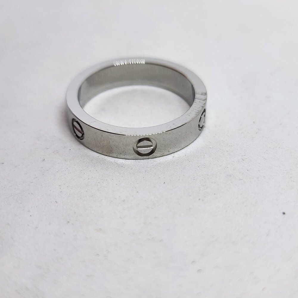 Love Ring Silver Tone Fashion Jewelry Size 8 - Picture 2 of 5